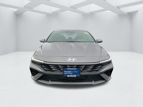 Certified 2025 Hyundai Elantra SEL image 10