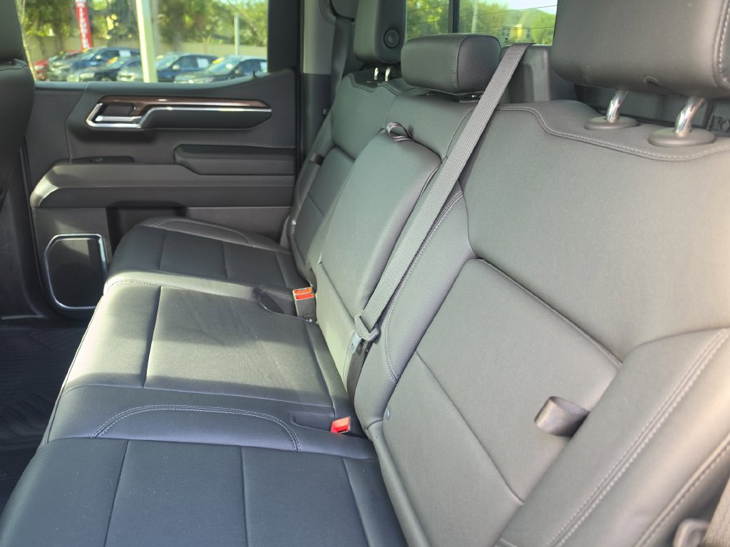 Used 2023 Chevrolet Silverado 1500 RST AWD/4WD image 12