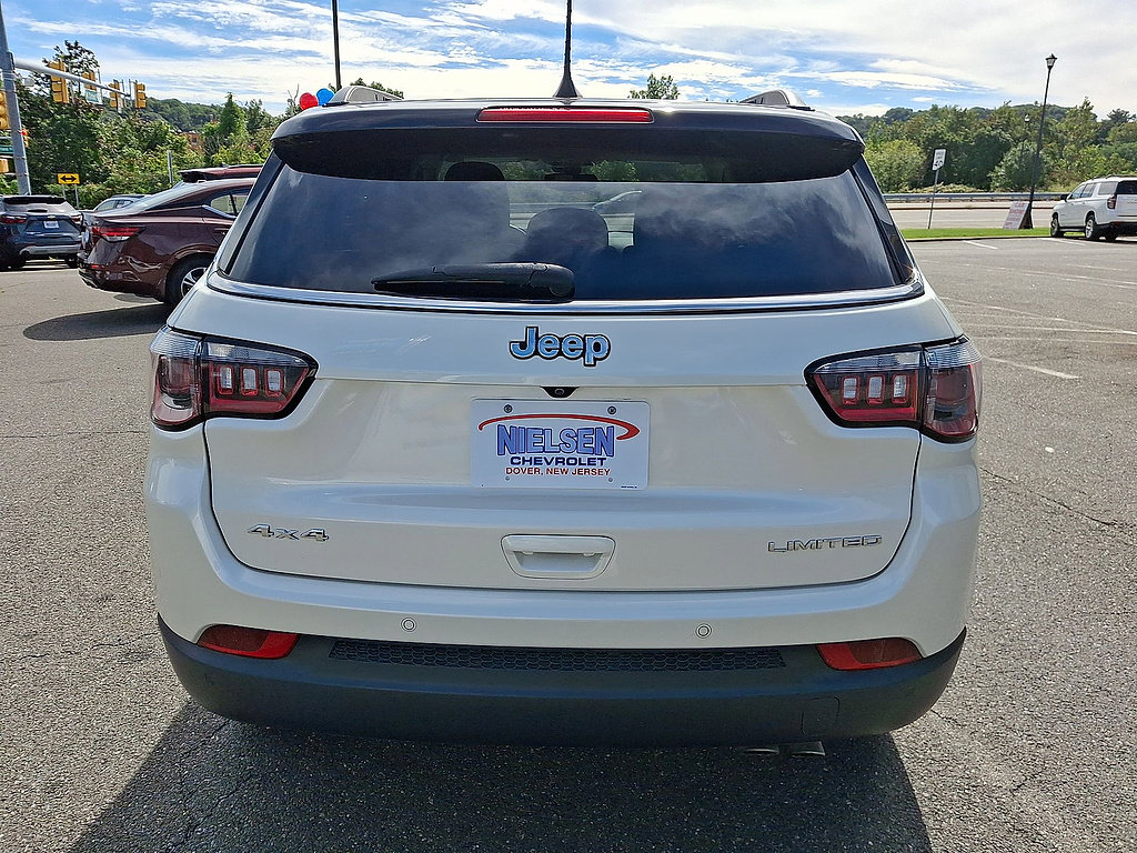 Used 2021 Jeep Compass Limited AWD/4WD image 23
