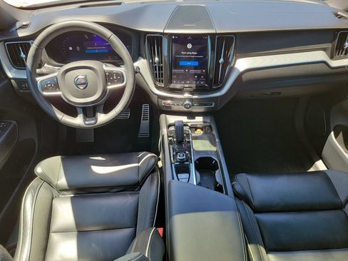 Used 2022 Volvo XC60 T8 R-Design w/ Advanced Package AWD/4WD image 16
