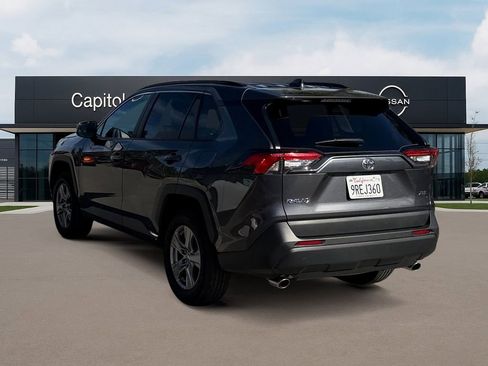 Used 2025 Toyota RAV4 XLE image 7