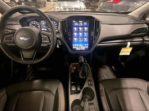 Used 2025 Subaru Crosstrek 2.5i Limited AWD/4WD image 15