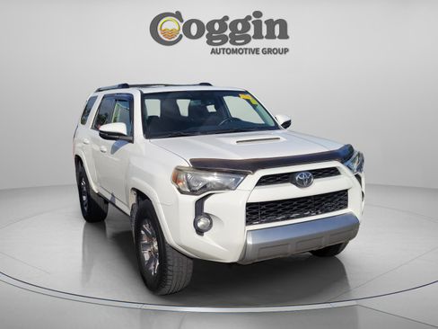 Used 2015 Toyota 4Runner Trail Premium AWD/4WD image 7
