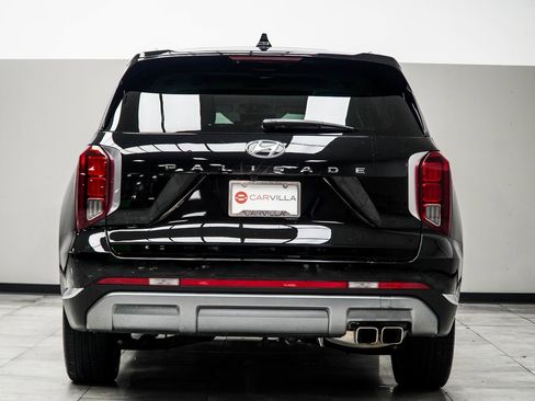 Used 2024 Hyundai Palisade Limited image 12
