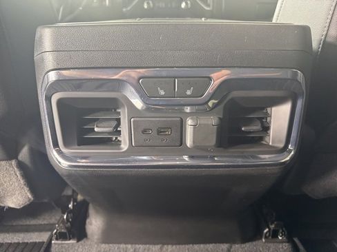 Used 2020 GMC Sierra 2500 AT4 w/ AT4 Premium Package image 13