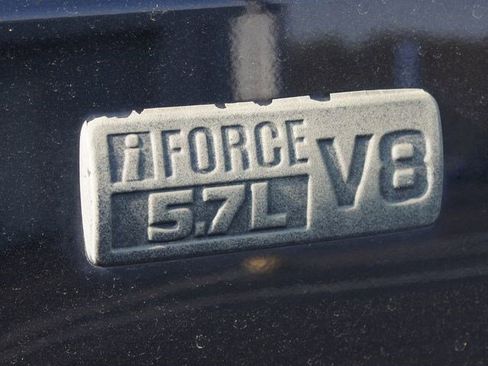 Used 2017 Toyota Tundra SR5 image 16