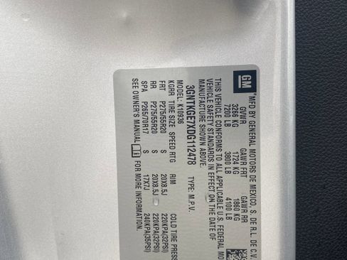 Used 2013 Chevrolet Avalanche LTZ image 20