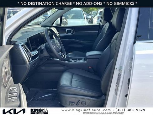 Used 2025 Kia Sorento EX AWD/4WD image 21