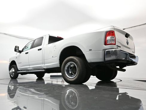 Used 2024 RAM 3500 Big Horn image 52