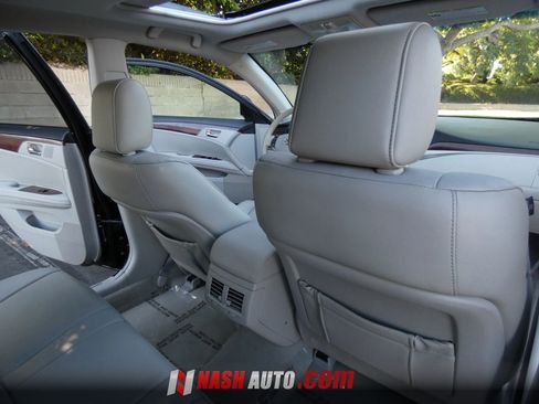 Used 2011 Toyota Avalon FWD image 43