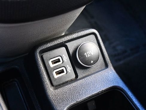 Used 2019 Ford Transit Connect XLT image 24