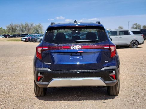 New 2026 Kia Seltos EX AWD/4WD image 11