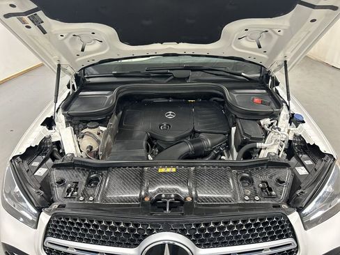 Used 2024 Mercedes-Benz GLE 450e 4MATIC image 25