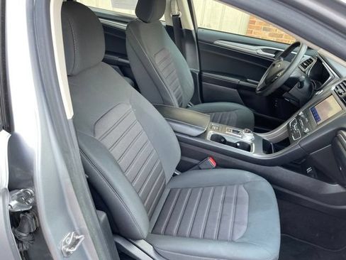 Used 2020 Ford Fusion SE FWD image 50