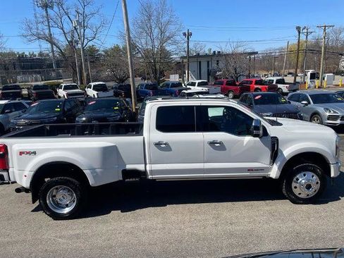 Certified 2024 Ford F450 Platinum w/ FX4 Off-Road Package AWD/4WD image 7