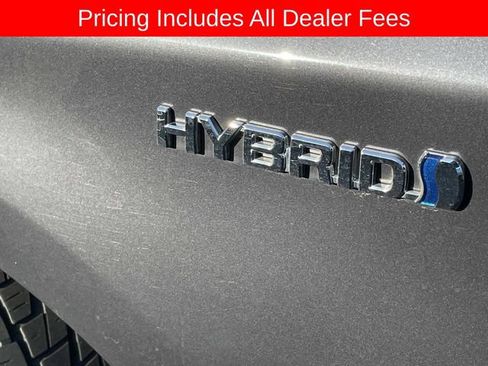 Used 2014 Toyota Prius Two FWD image 3