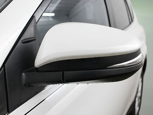 Used 2014 Toyota RAV4 Limited FWD image 36