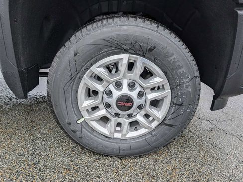 New 2026 GMC Sierra 2500 SLE w/ SLE Value Package; AWD/4WD image 3
