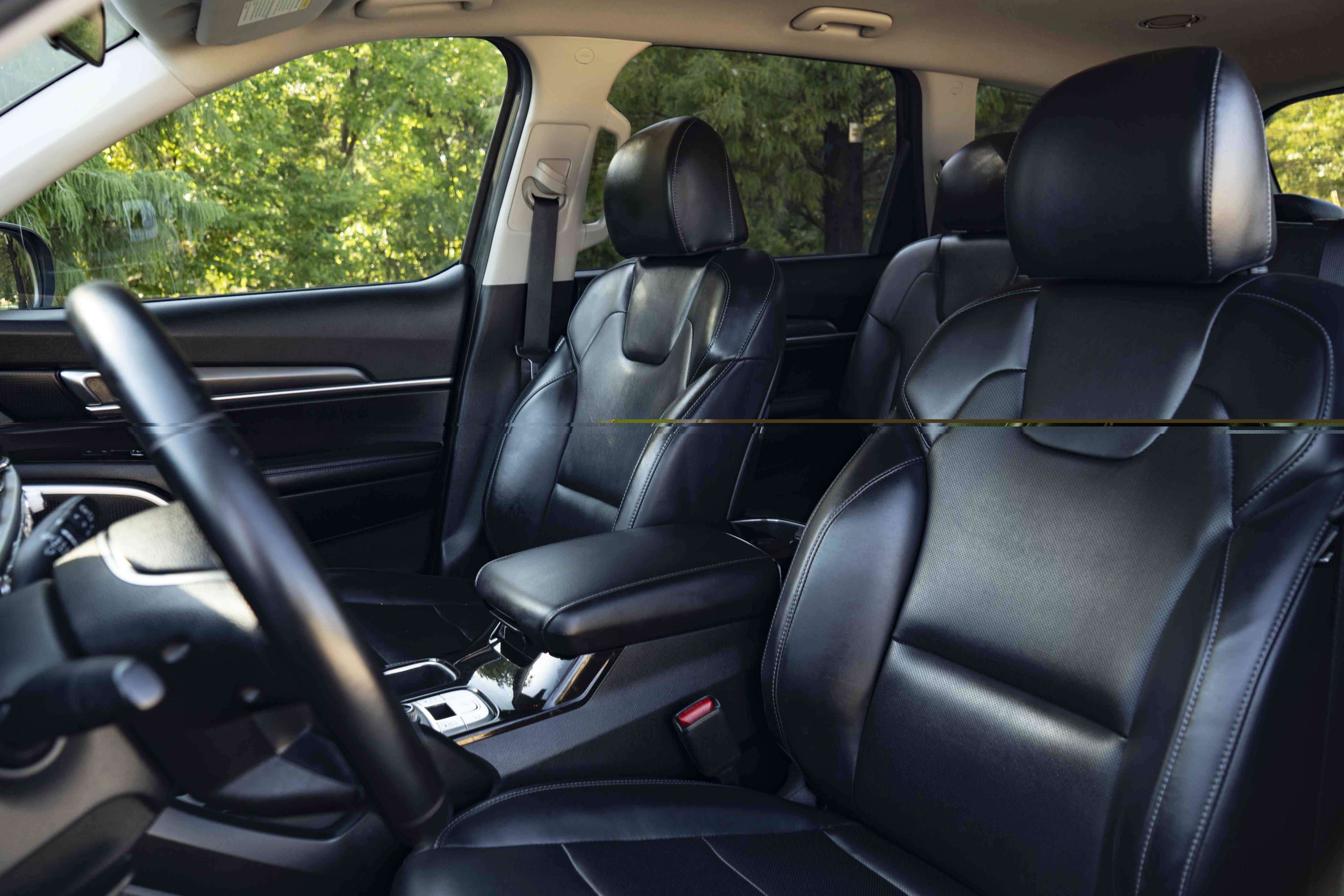 Used 2022 Kia Telluride LX AWD/4WD image 16