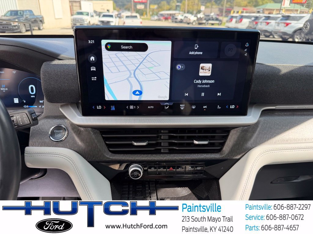 Used 2025 Ford Explorer Platinum w/ Ultimate Package AWD/4WD image 49