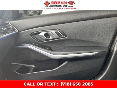 Used 2020 BMW 330i Sedan w/ Convenience Package image 26