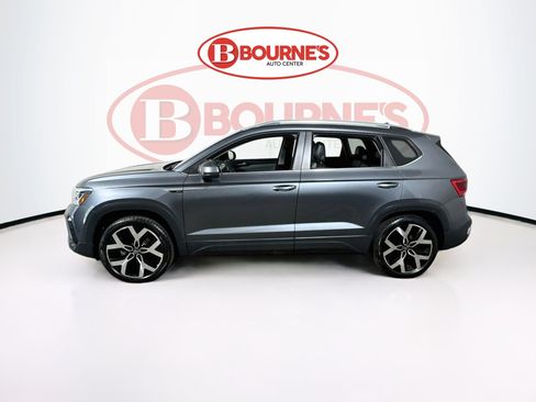 Used 2023 Volkswagen Taos SEL AWD/4WD image 8