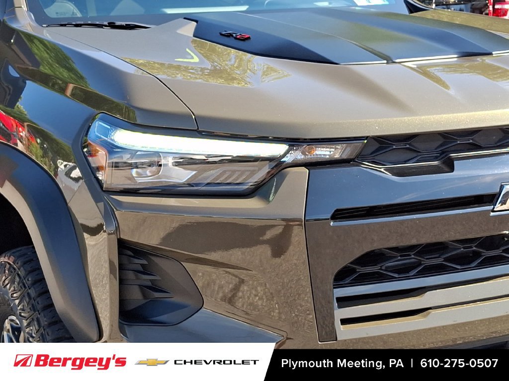 Certified 2023 Chevrolet Colorado ZR2 w/ ZR2 Convenience Package III AWD/4WD image 11