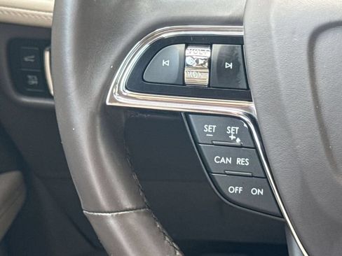 Certified 2023 Lincoln Nautilus Reserve AWD/4WD image 20
