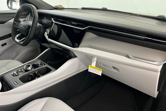 New 2026 Jeep Cherokee Laredo AWD/4WD image 24
