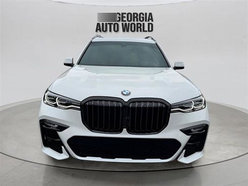 Used 2020 BMW X7 xDrive40i w/ M Sport Package AWD/4WD image 19