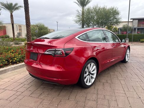 Used 2020 Tesla Model 3 Standard Range Plus image 3
