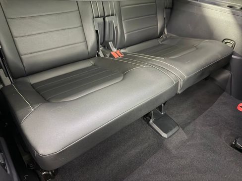 Used 2023 Volkswagen Atlas SEL Premium AWD/4WD image 33