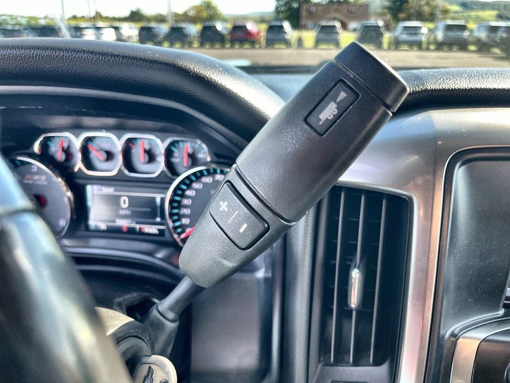 Used 2019 Chevrolet Silverado 1500 LT w/ All Star Edition AWD/4WD image 15