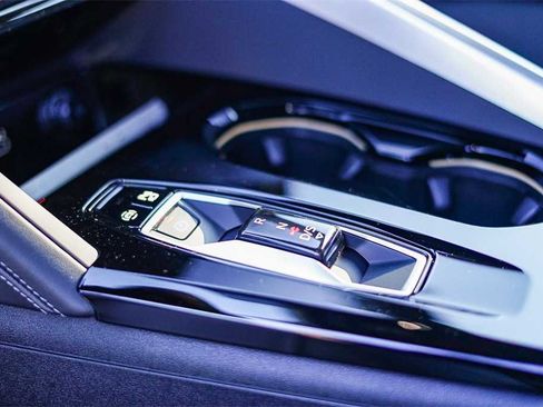 New 2025 Audi Q5 Premium image 19