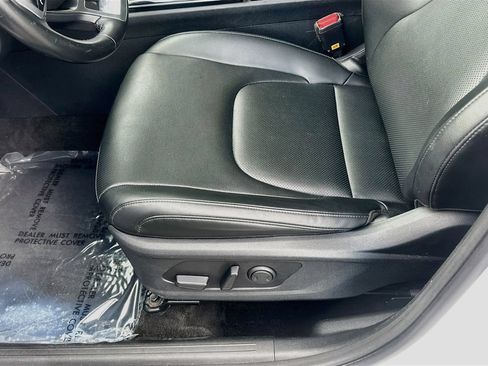 Certified 2023 Kia Sportage EX FWD image 19