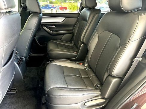 Used 2024 MAZDA CX-90 3.3 Turbo w/ Premium Package AWD/4WD image 19