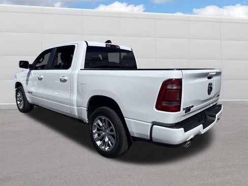Used 2023 RAM 1500 Laramie AWD/4WD image 3