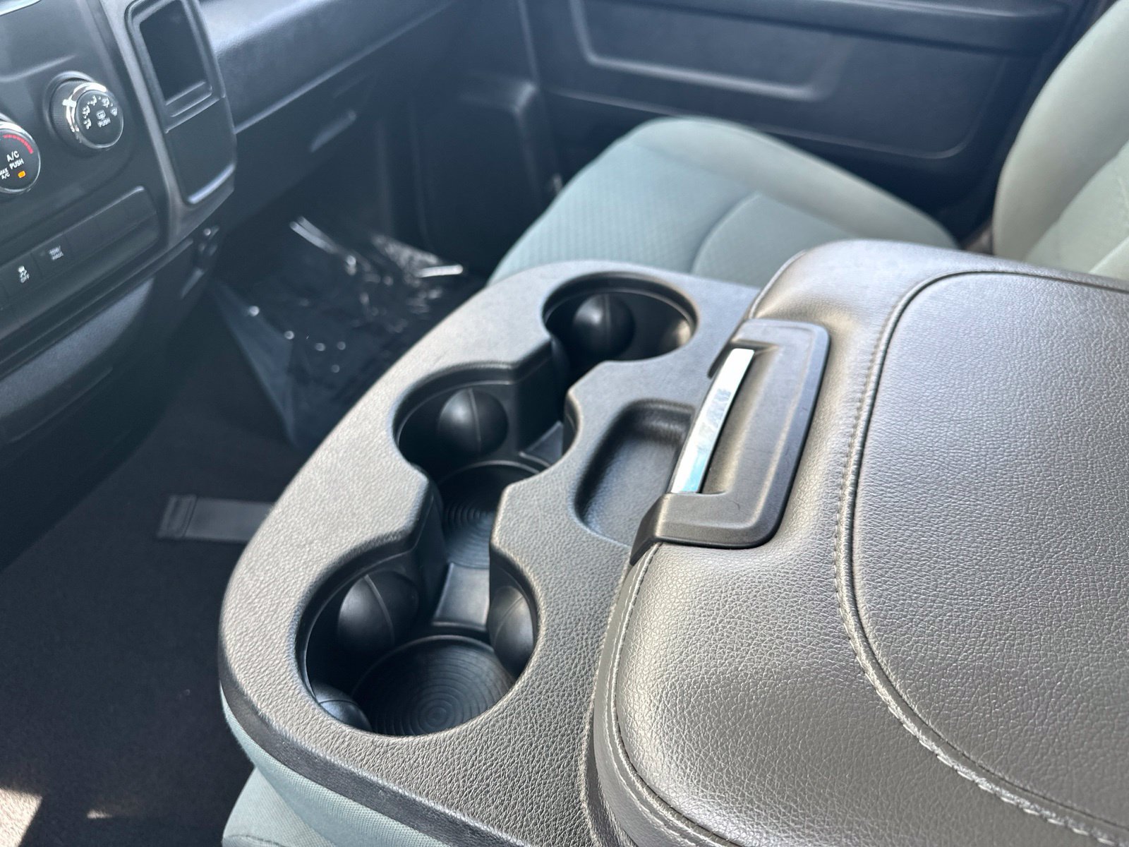 Used 2019 RAM 1500 Express w/ Express Value Package AWD/4WD image 57