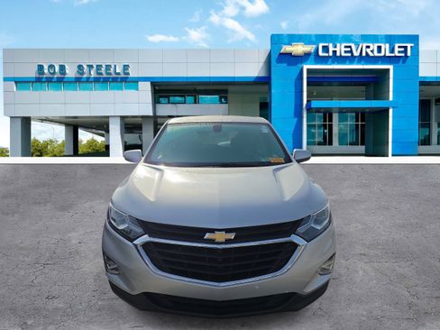 Used 2019 Chevrolet Equinox LT FWD image 2