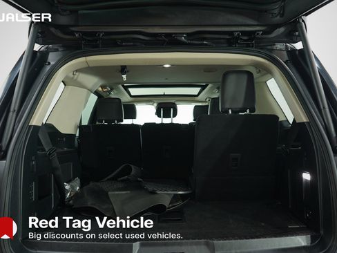 Used 2021 Ford Expedition Platinum image 17