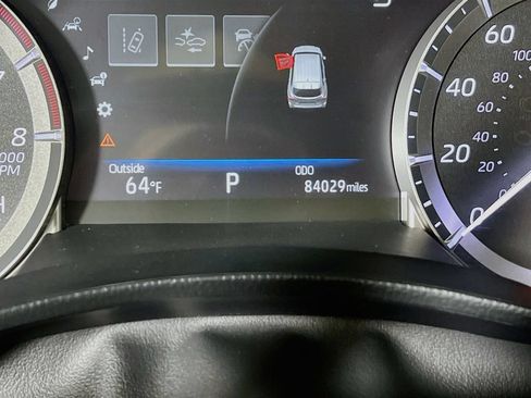 Certified 2023 Toyota Highlander LE FWD image 11