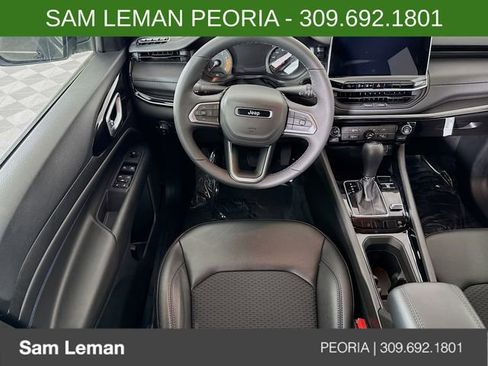 New 2026 Jeep Compass Latitude AWD/4WD image 21