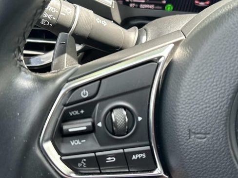 Used 2023 Acura MDX FWD image 30