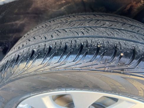 Used 2019 Nissan Sentra SV image 40