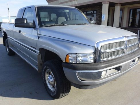 Used 2002 Dodge Ram 2500 Truck 4x4 Quad Cab image 7