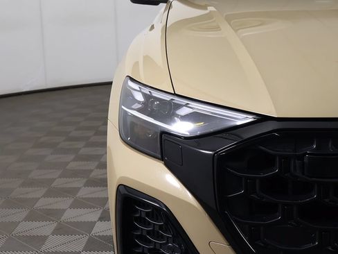 Used 2024 Audi SQ8 Premium Plus AWD/4WD image 16