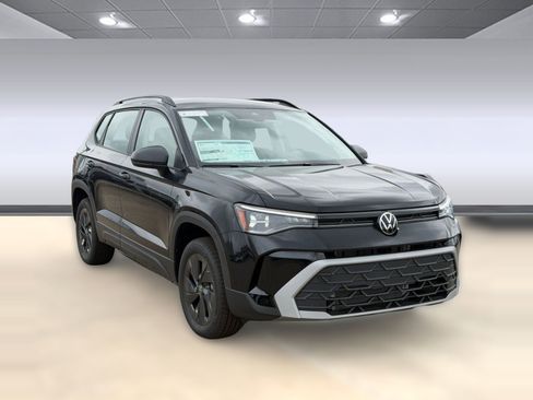 New 2026 Volkswagen Taos S FWD image 6