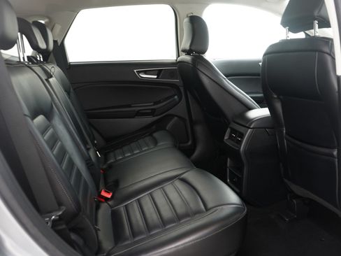 Used 2024 Ford Edge SEL AWD/4WD image 14