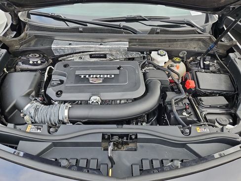 Used 2023 Cadillac XT4 Premium Luxury image 31