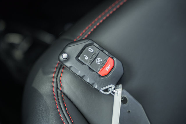 Used 2025 Jeep Wrangler Unlimited Rubicon AWD/4WD image 47